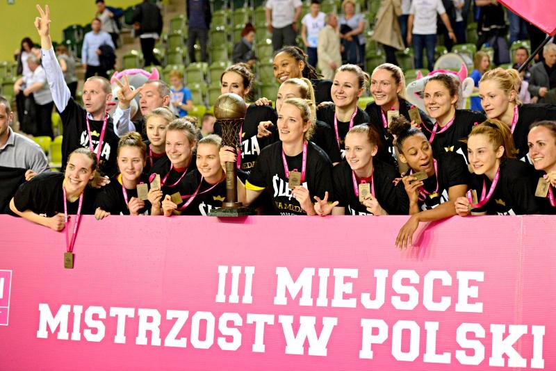 Koszykarki lzy zbrzowym medalem mistrzostw Polski!